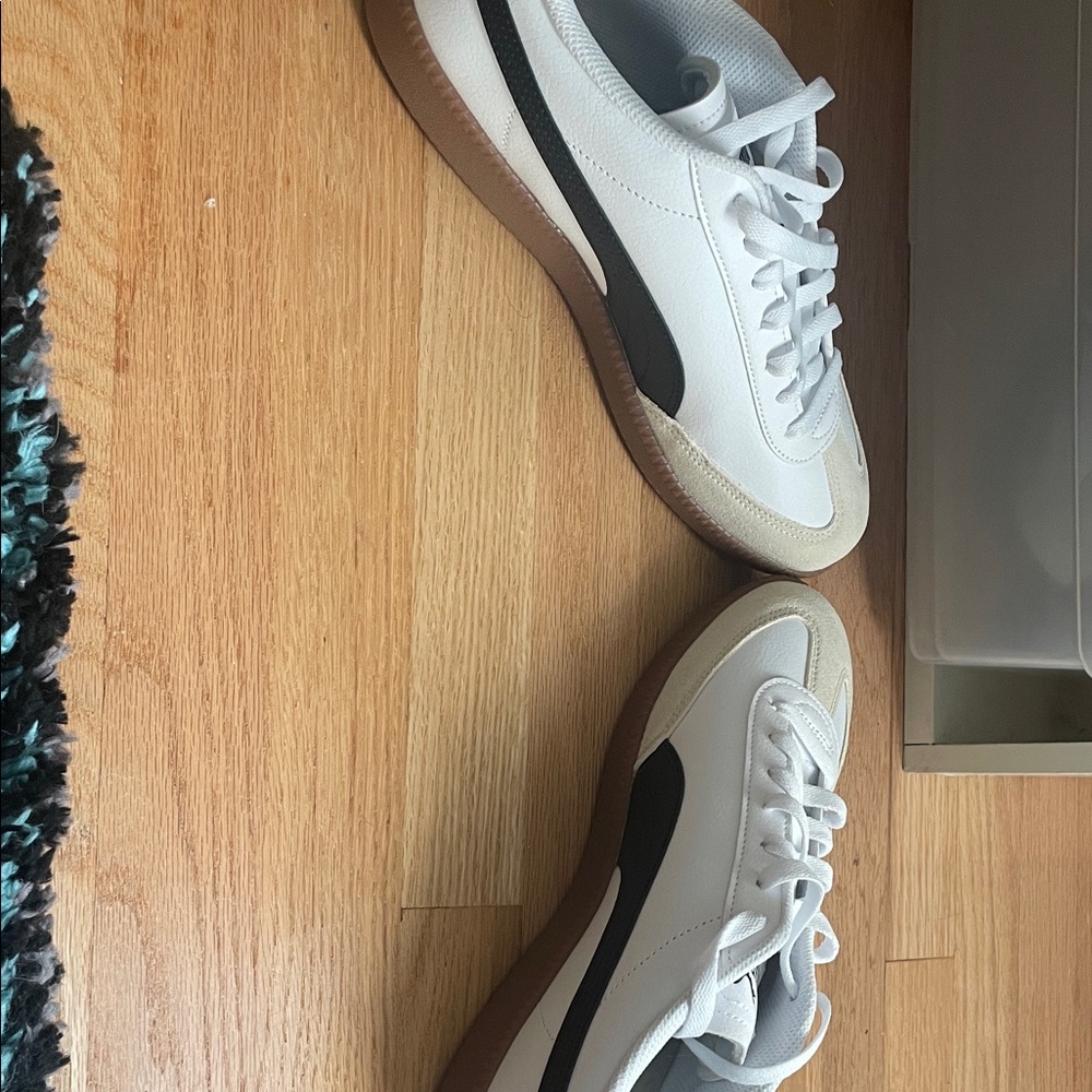Puma White Black Gum-Accent Low-Profile Sneakers - Picture 4 of 11